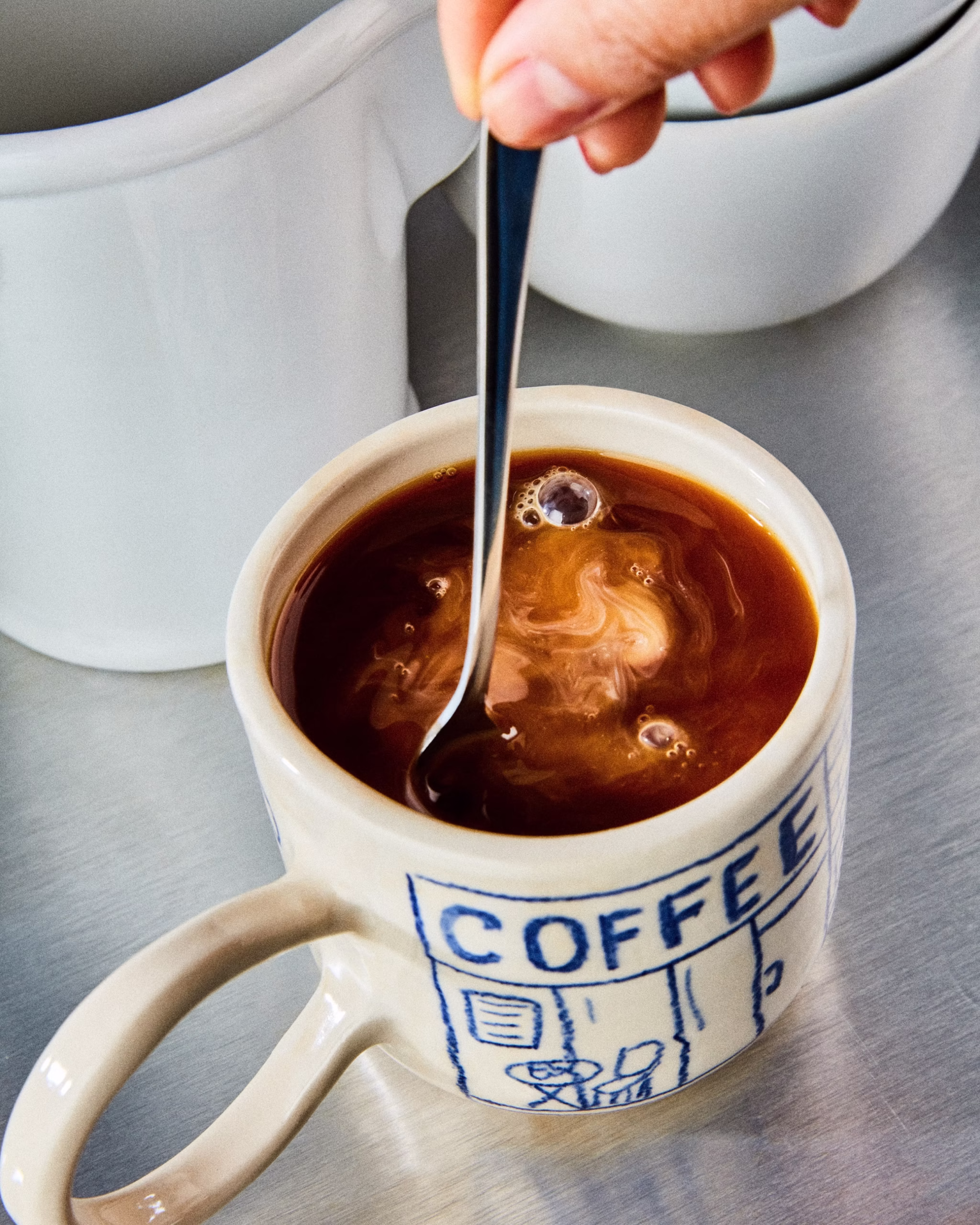 230917_CAT_Mugs0028 1_Cropped_1