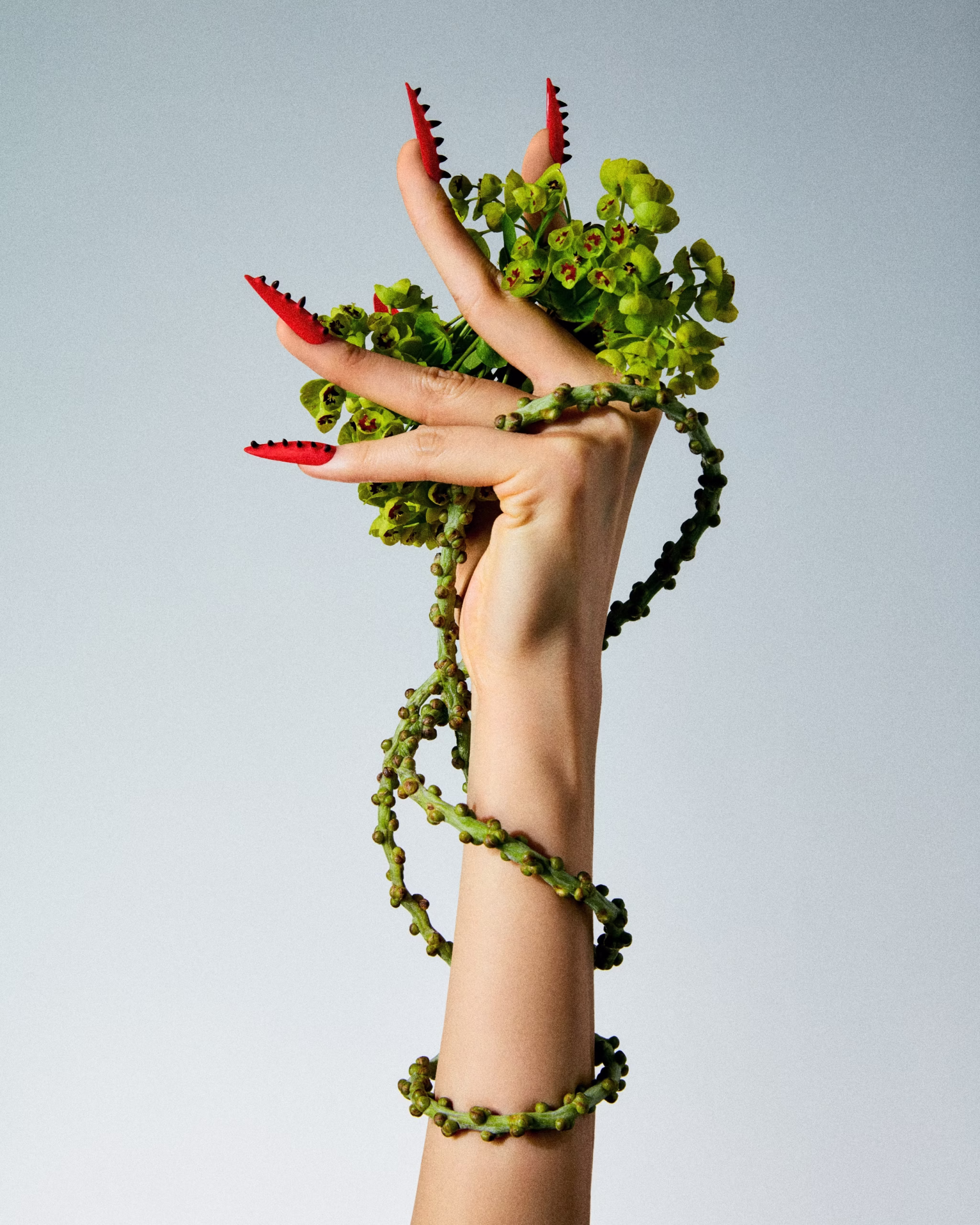 240428_FloralNails_02_15167_1