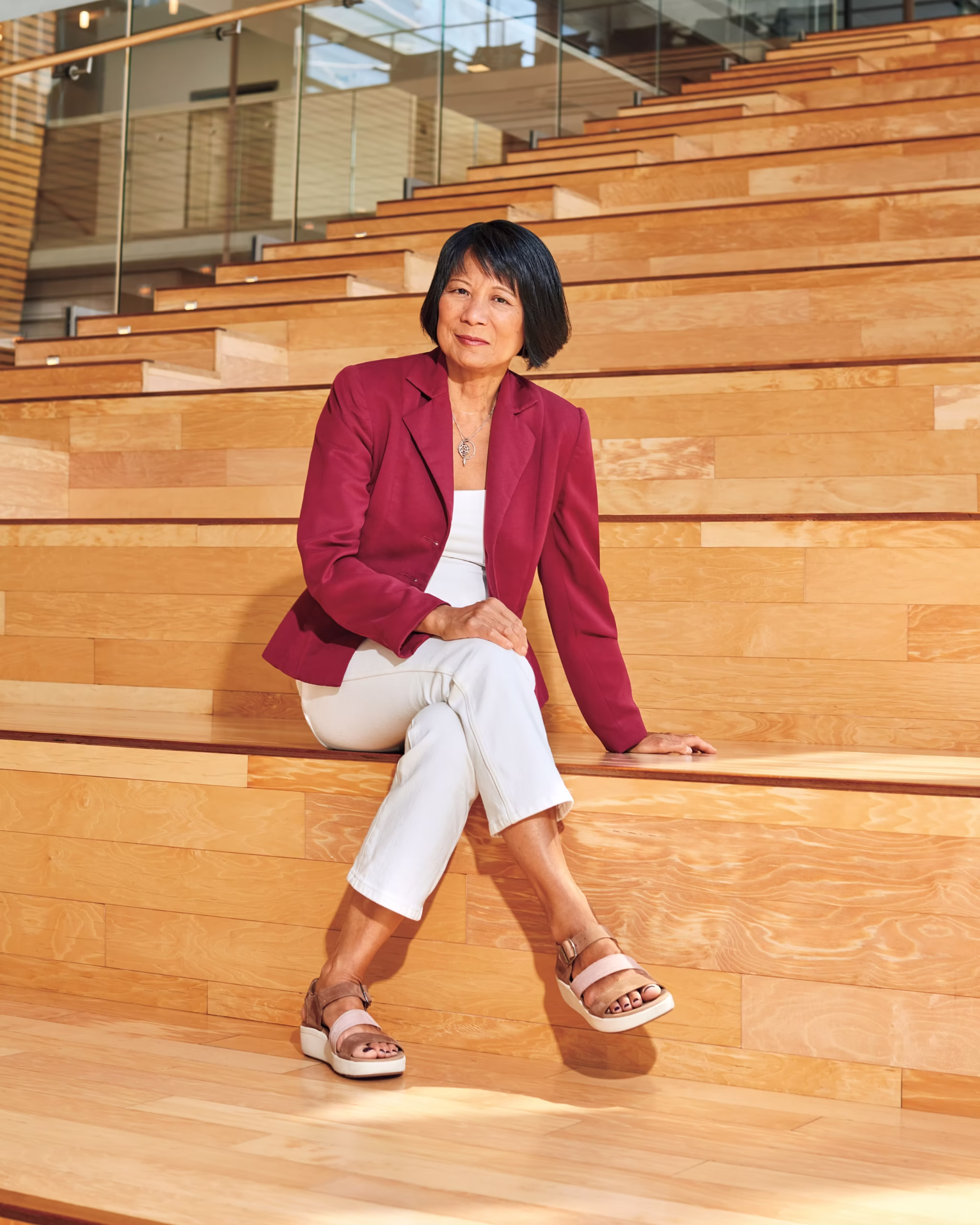 CHE23_FALL_LF_OLIVIA CHOW_01 copy_1_